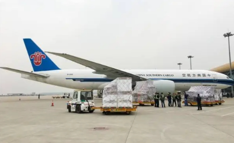 大兴安岭昆明机场物流助力鲜花输送全国